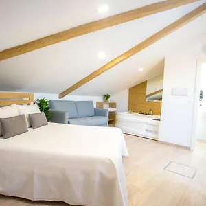 Enfasis-group Hotel